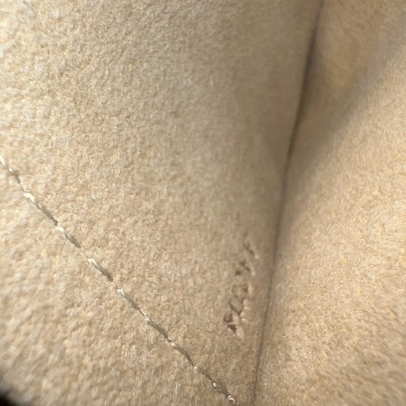 Authentic Louis Vuitton preloved mini pochette - Picture 6 of 8